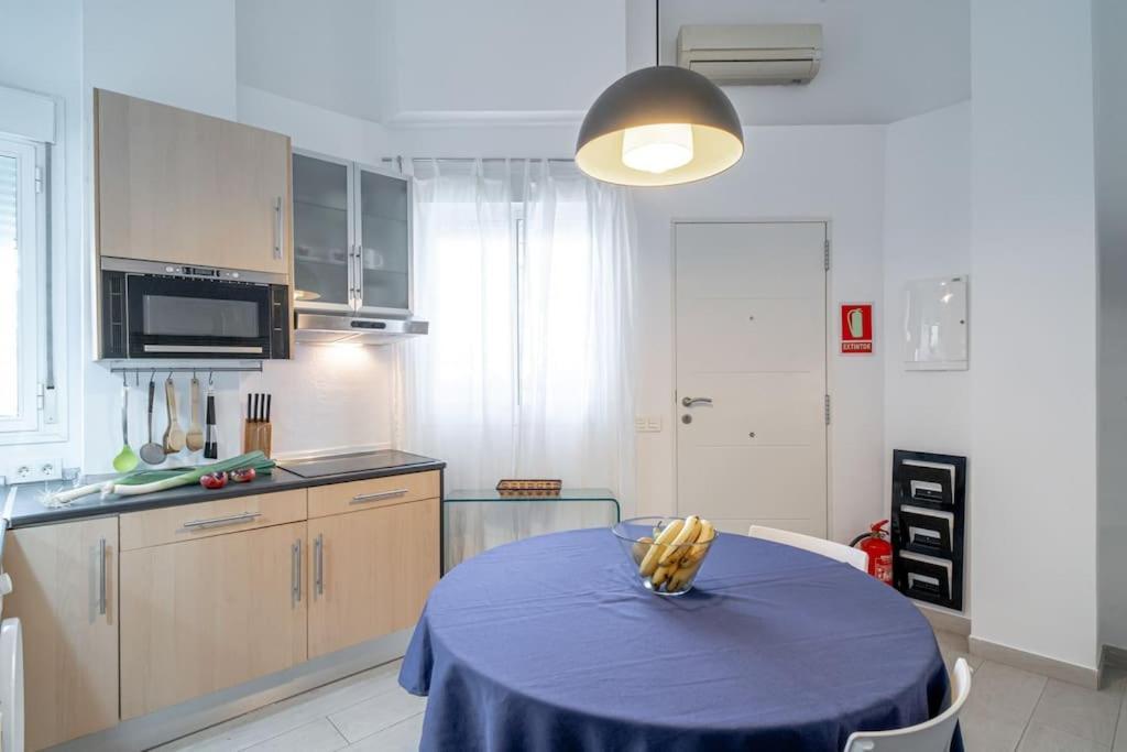 Loft De Diseno Cerca De La Playa - El Palo Apartment Malaga Ngoại thất bức ảnh