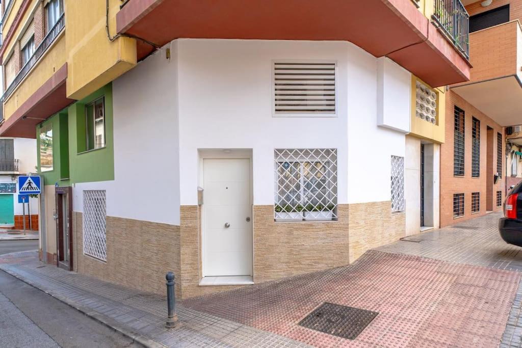 Loft De Diseno Cerca De La Playa - El Palo Apartment Malaga Ngoại thất bức ảnh